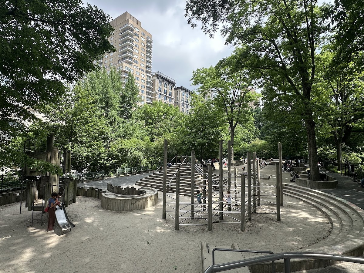 Adventure Playground - Photo 2