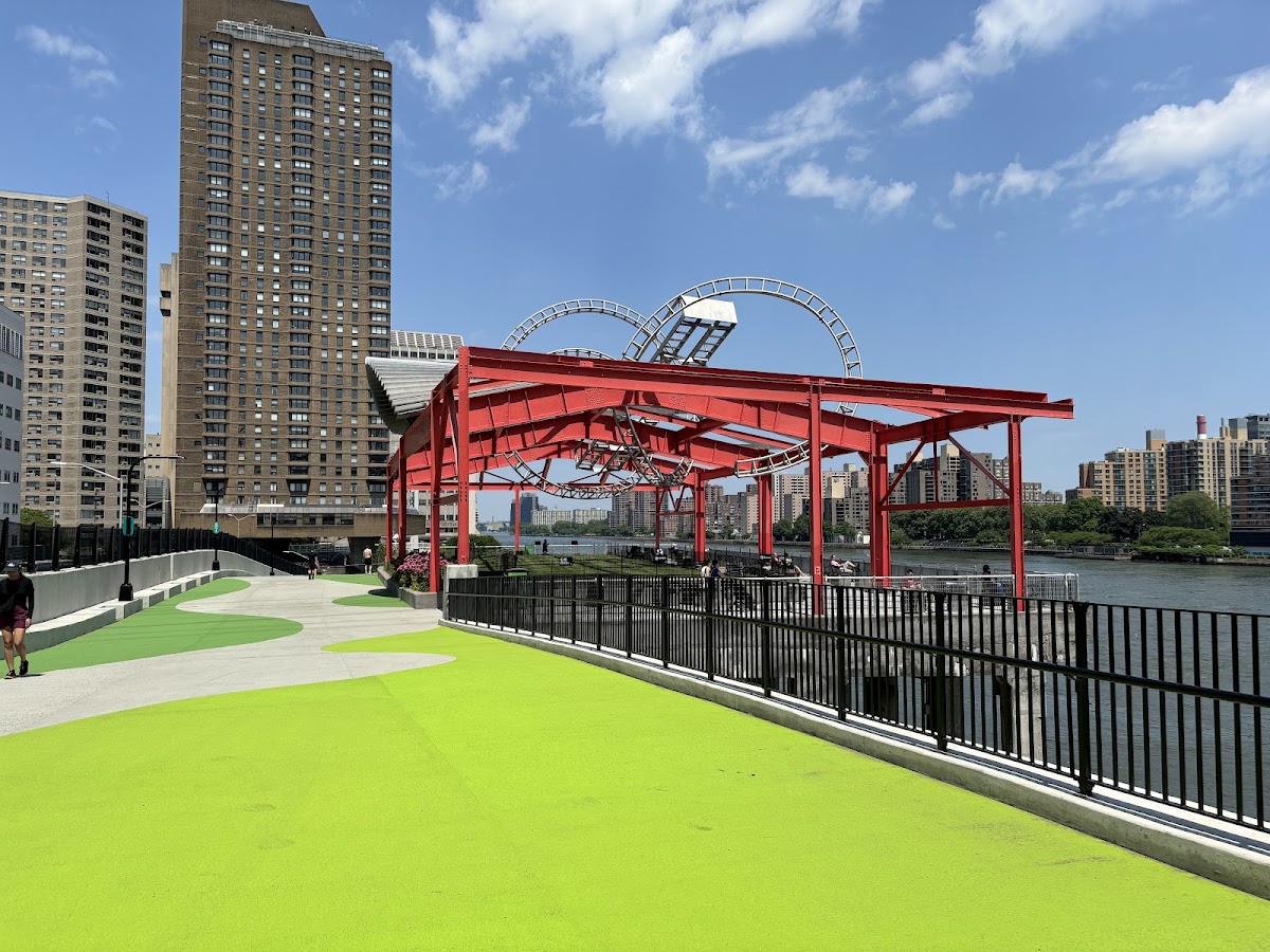 Andrew Haswell Green Park - Photo 5