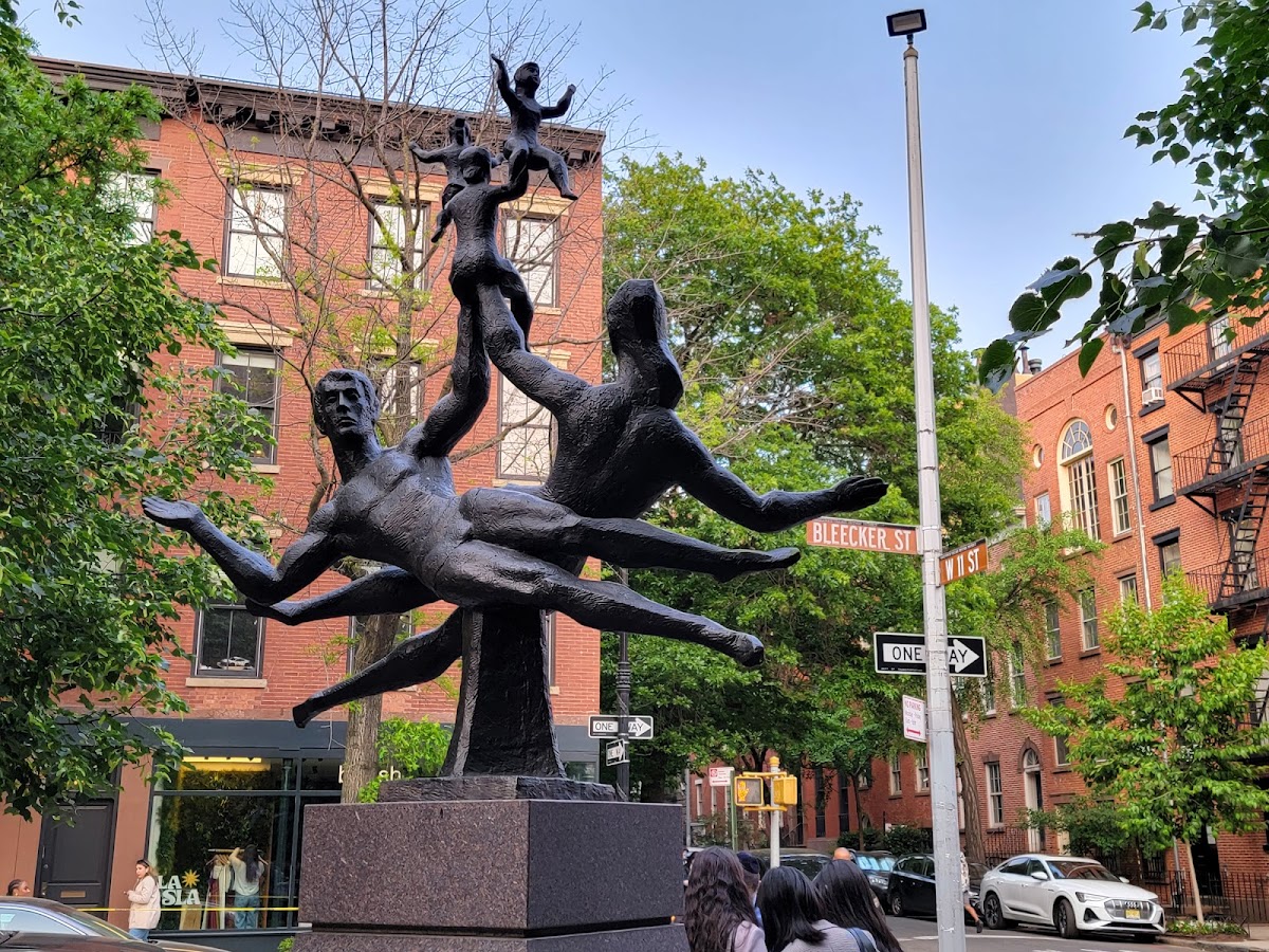 Bleecker Playground - Photo 2