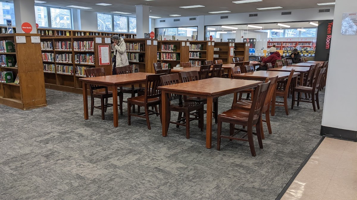 Bloomingdale Library - Photo 3