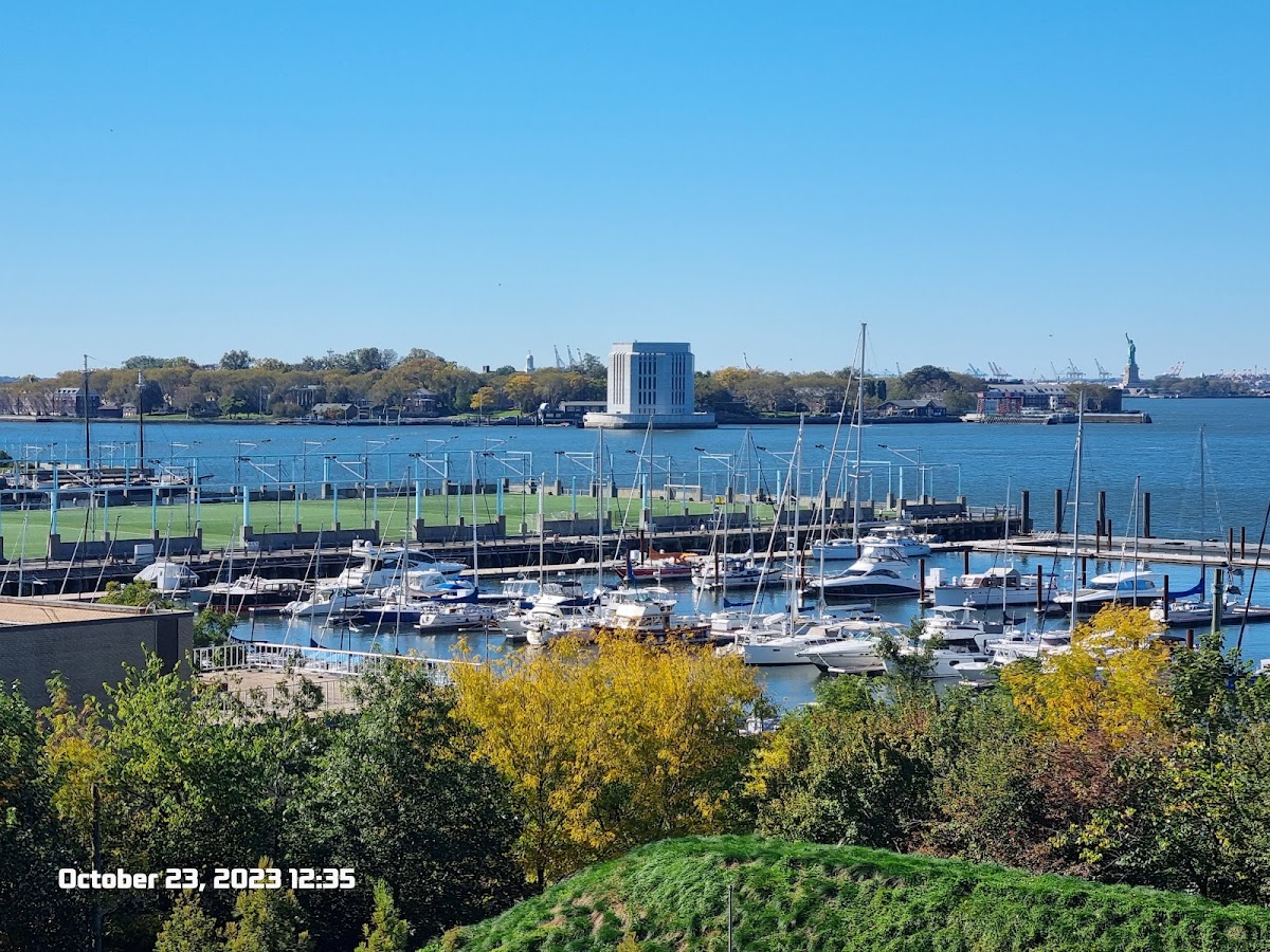 Brooklyn Heights Promenade - Photo 4