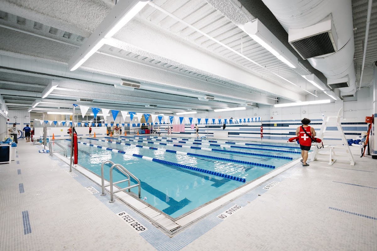 Chinatown YMCA - Photo 2