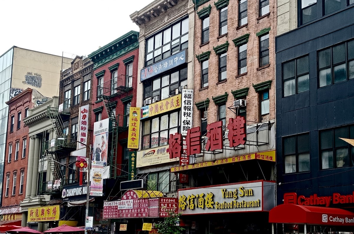 Chinatown YMCA - Photo 3