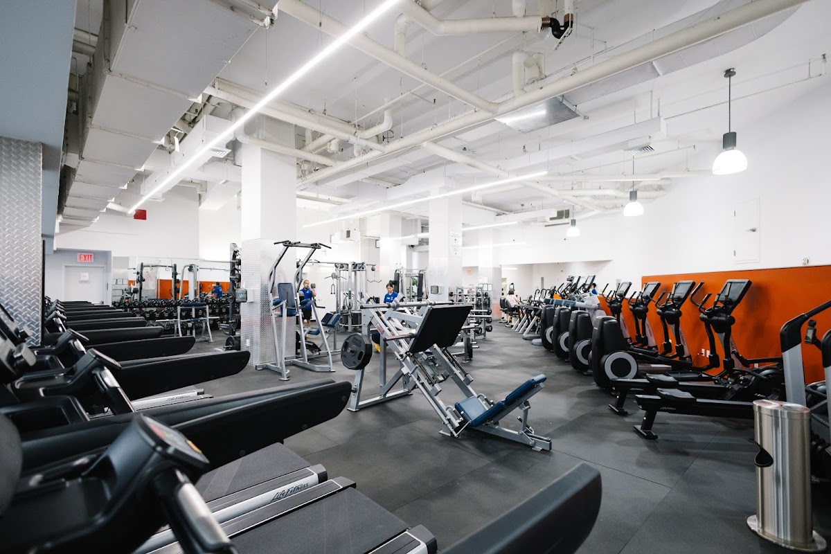 Chinatown YMCA - Photo 4