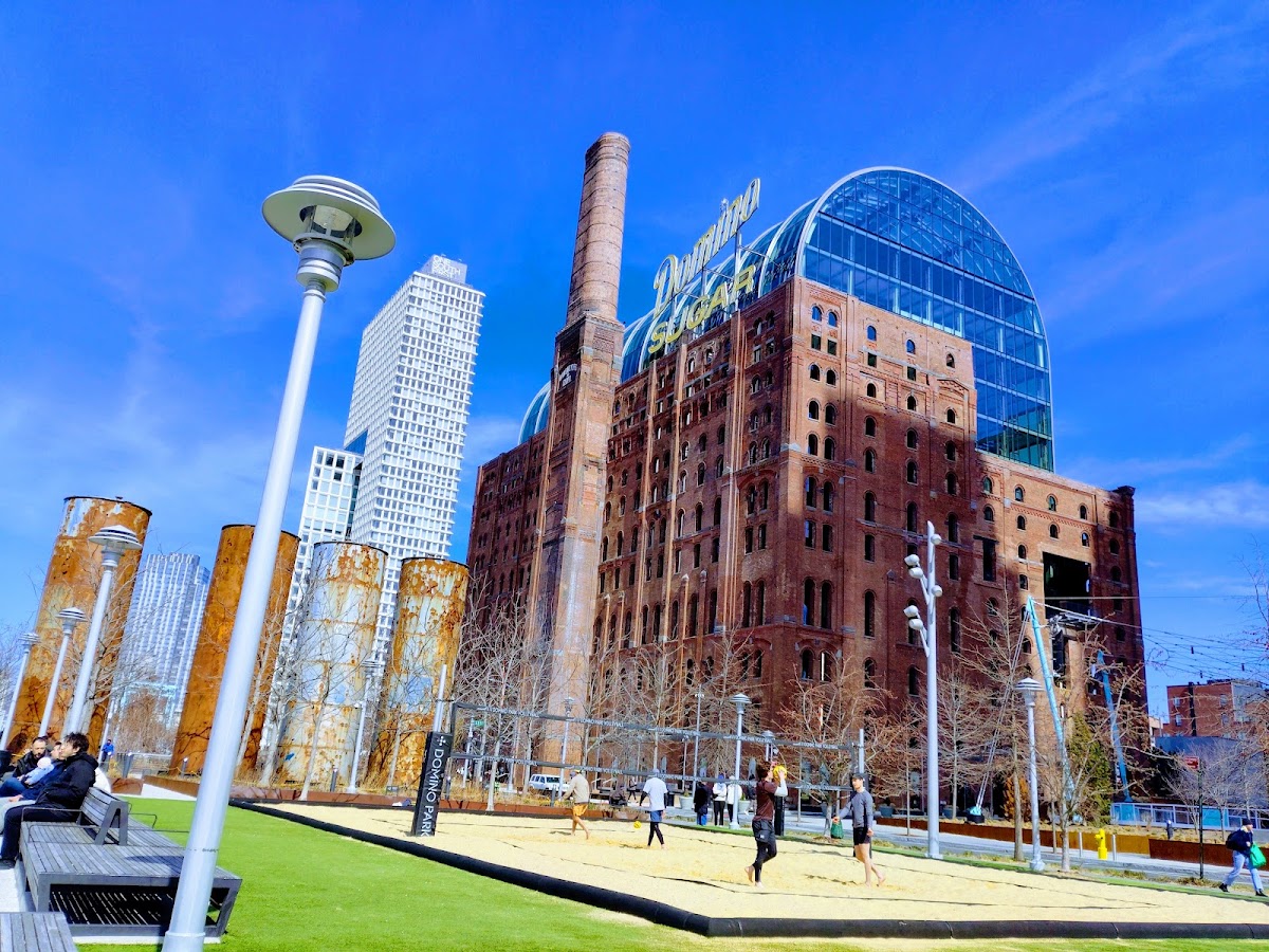 Domino Park - Photo 5