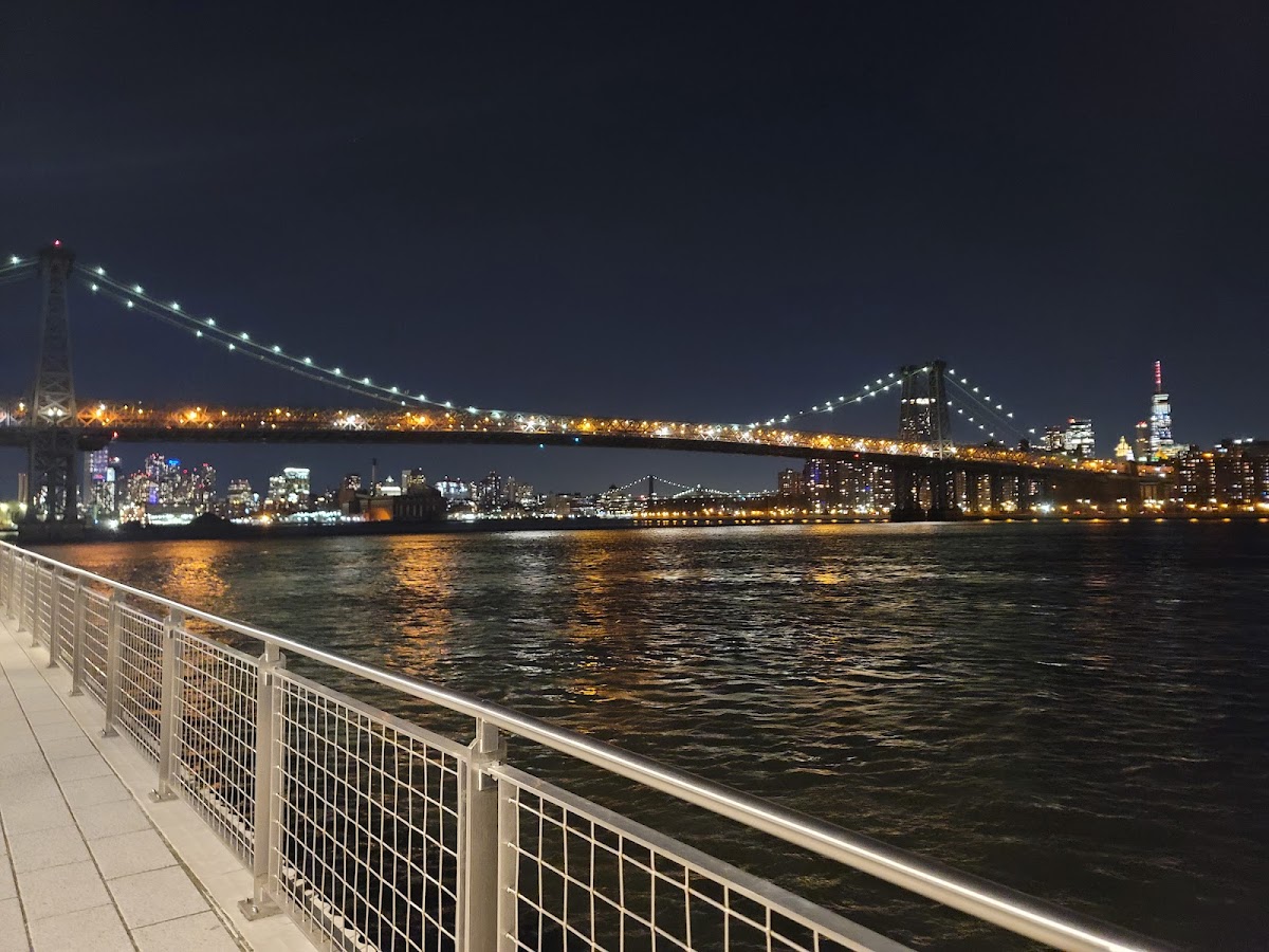 Domino Park - Photo 8