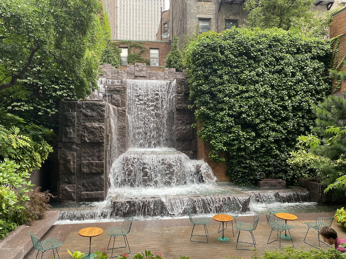 Greenacre Park - Photo 1