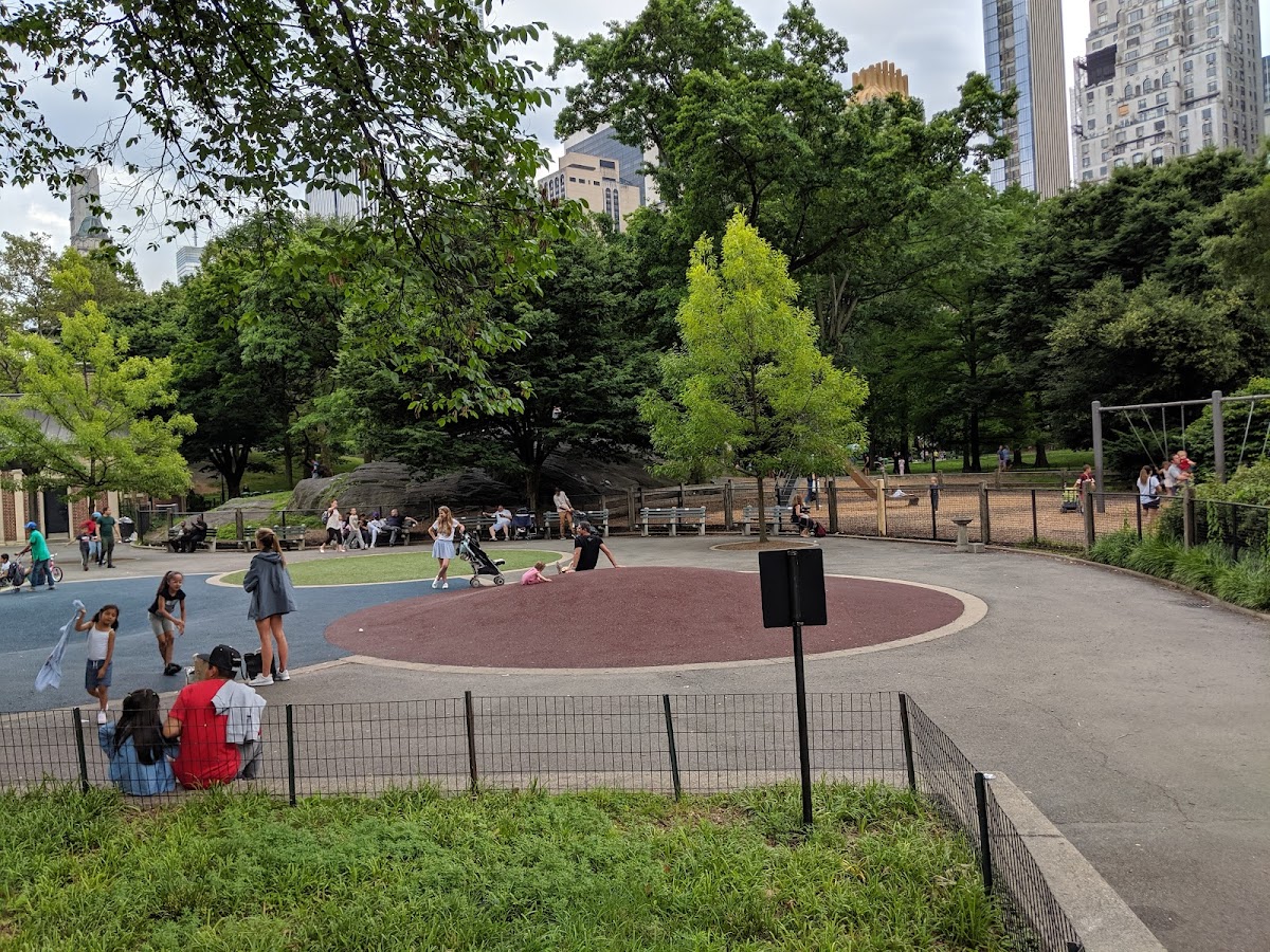 Heckscher Playground - Photo 4