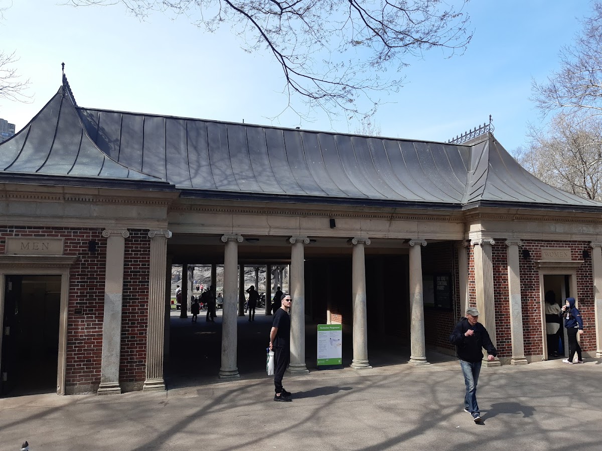 Heckscher Playground - Photo 5