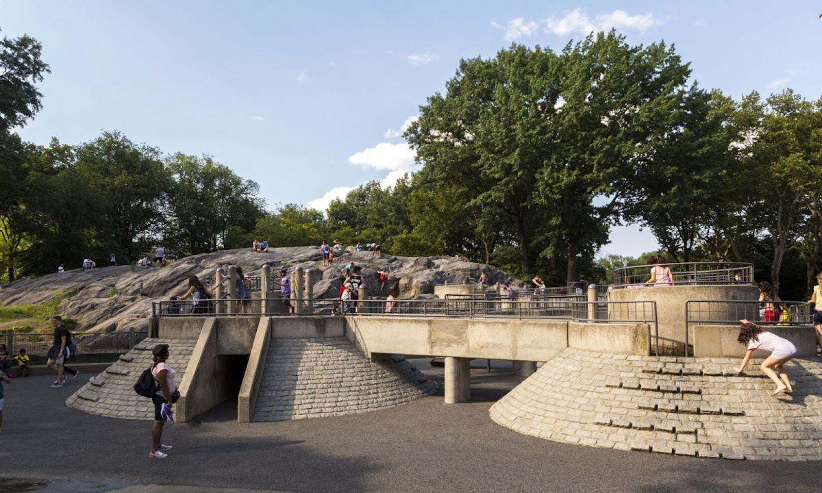 Heckscher Playground - Photo 3