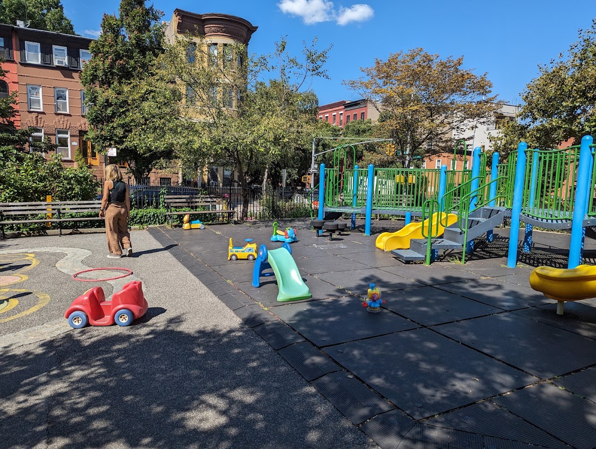James Forten Playground - Photo 1