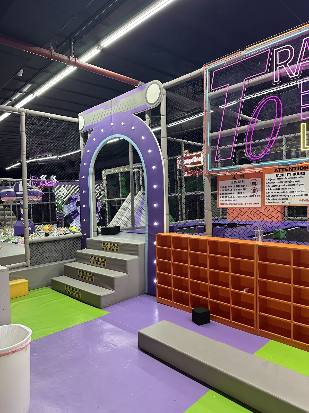 Max Funland - Photo 7