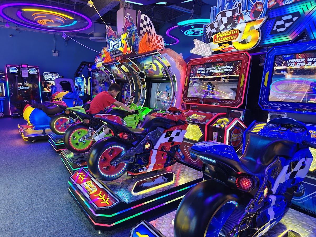 Max Funland - Photo 2