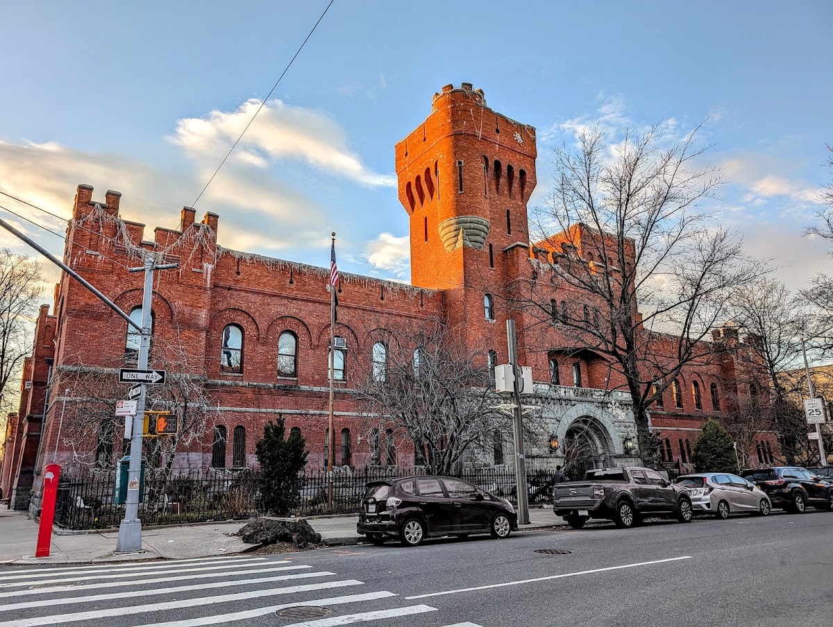 Park Slope Armory YMCA - Photo 2