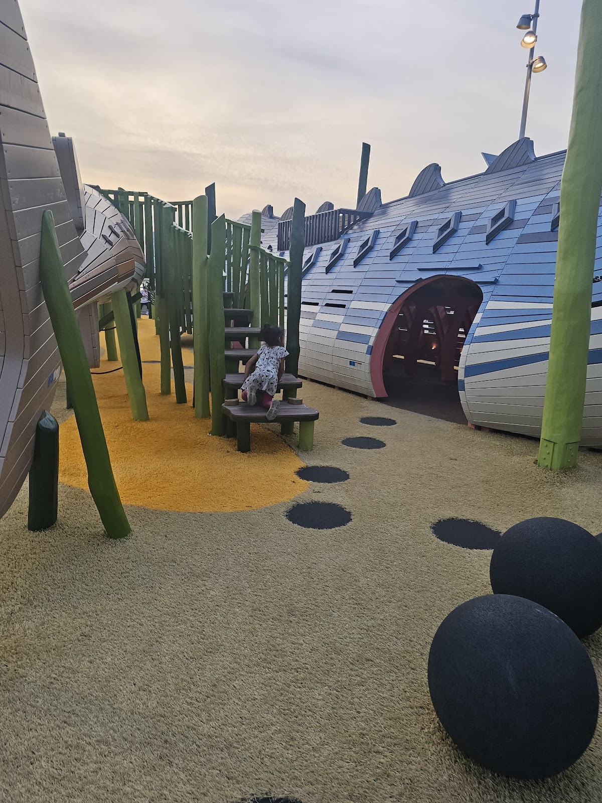 Pier 26 Science Playground - Photo 9