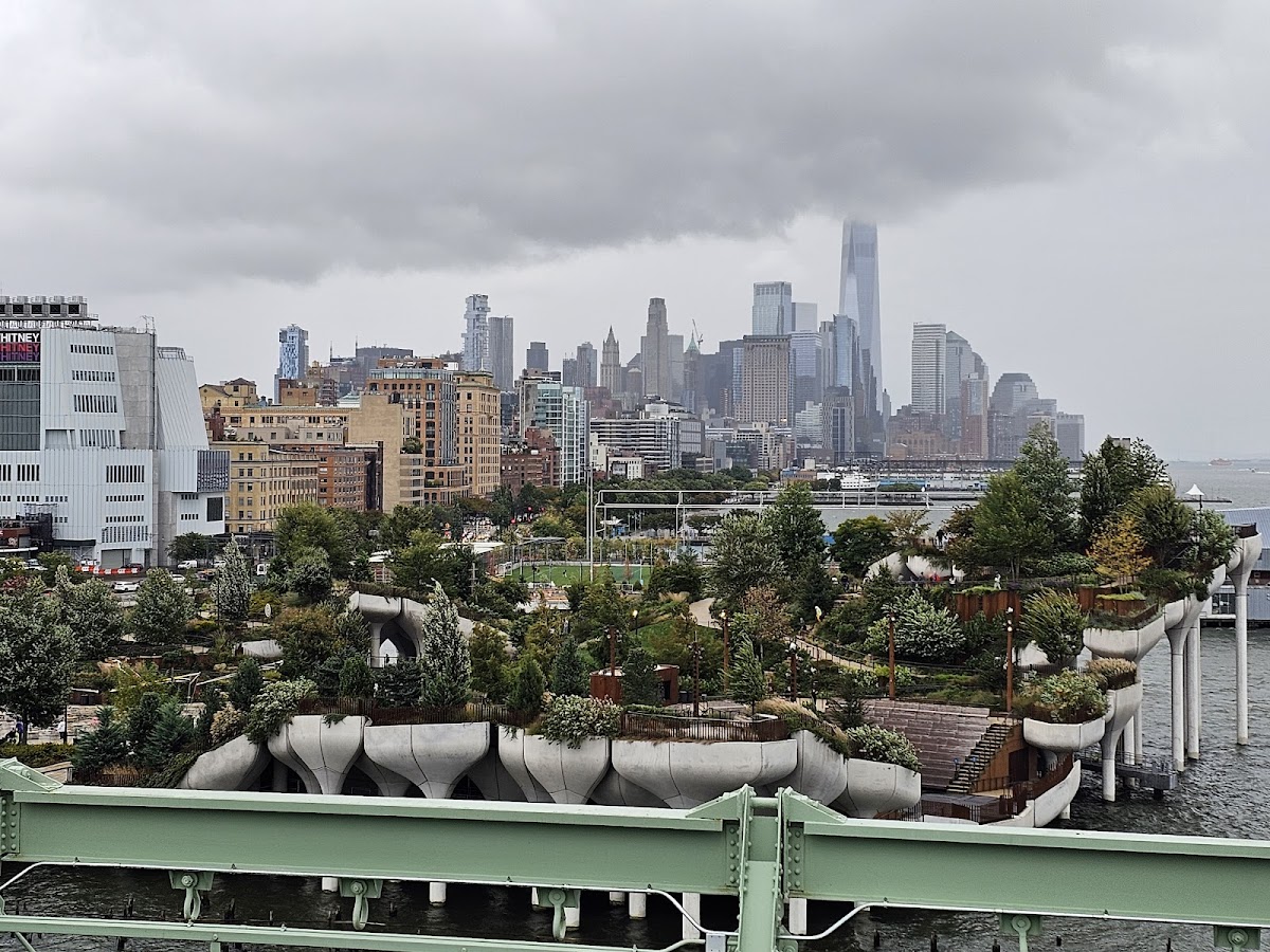 Pier 57 Rooftop Park - Photo 2