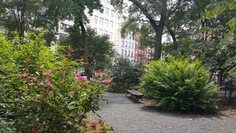 Seward Park - Photo 3