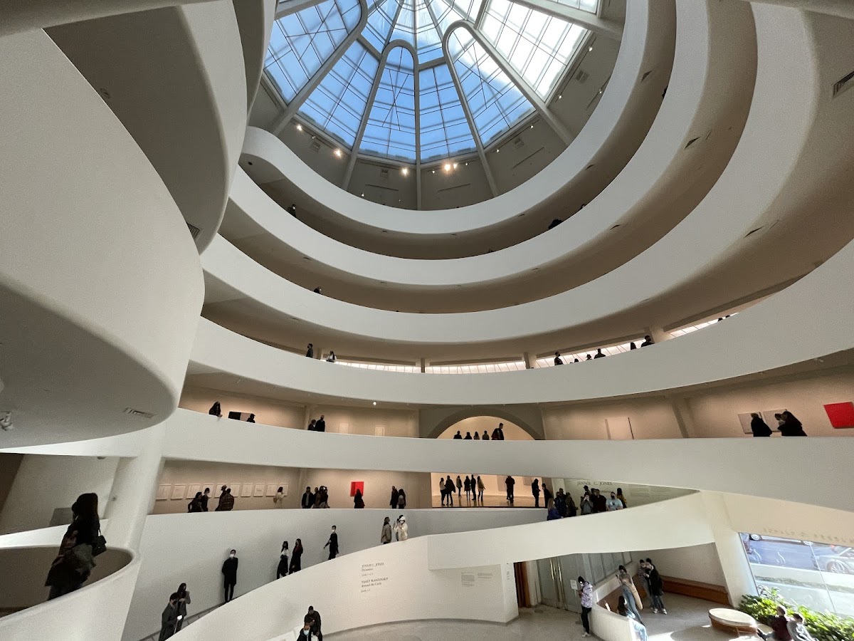 Solomon R. Guggenheim Museum - Photo 2