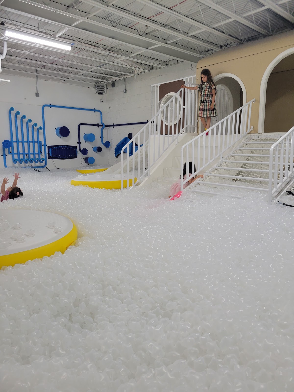 Space Club Fort Greene - Photo 2