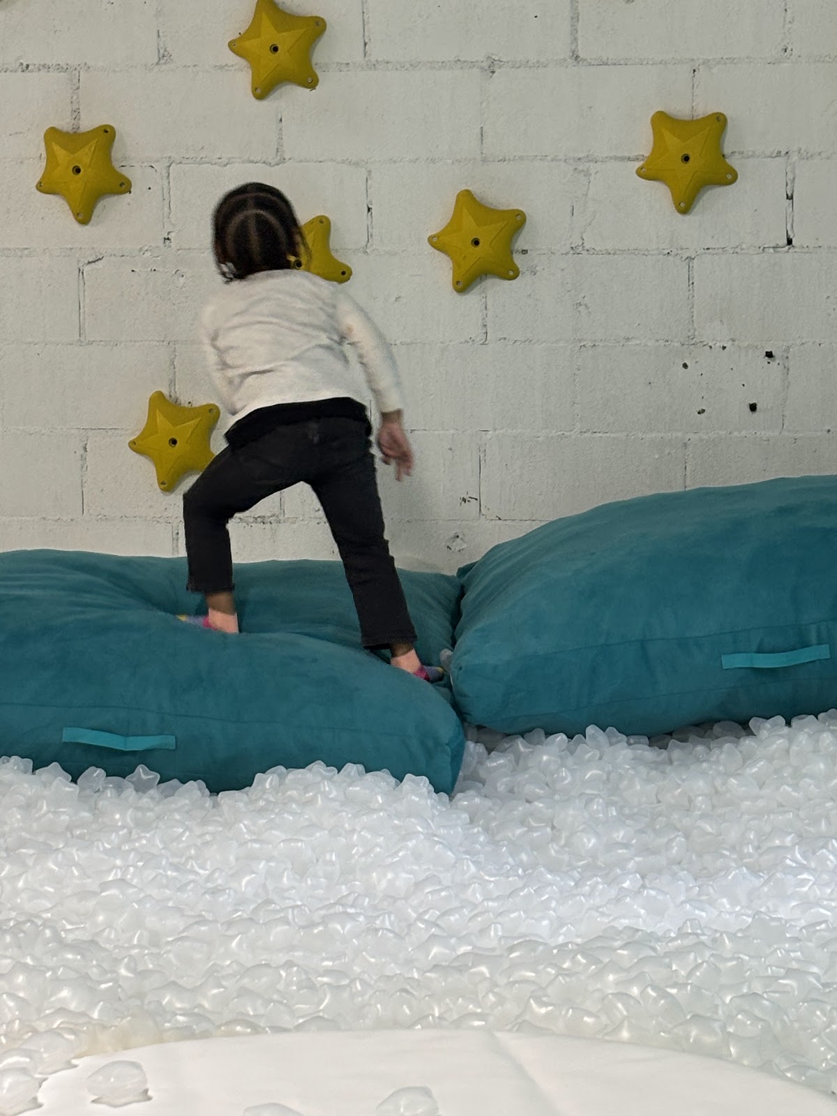 Space Club Fort Greene - Photo 9