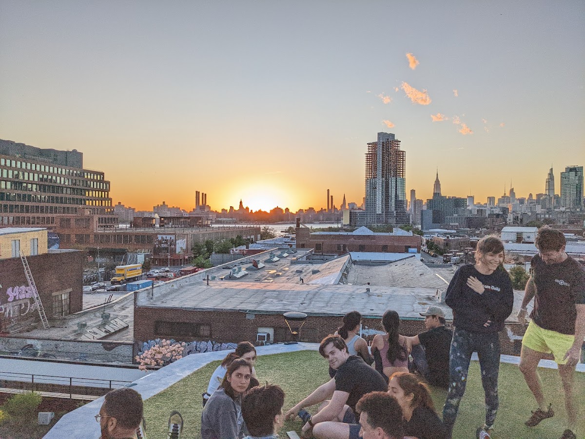 VITAL Climbing Gym - Brooklyn - Photo 5