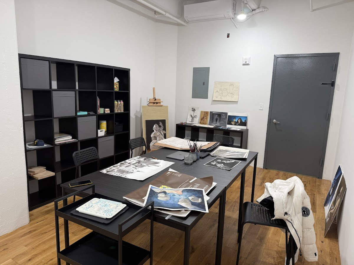 W Art Studio - Photo 1