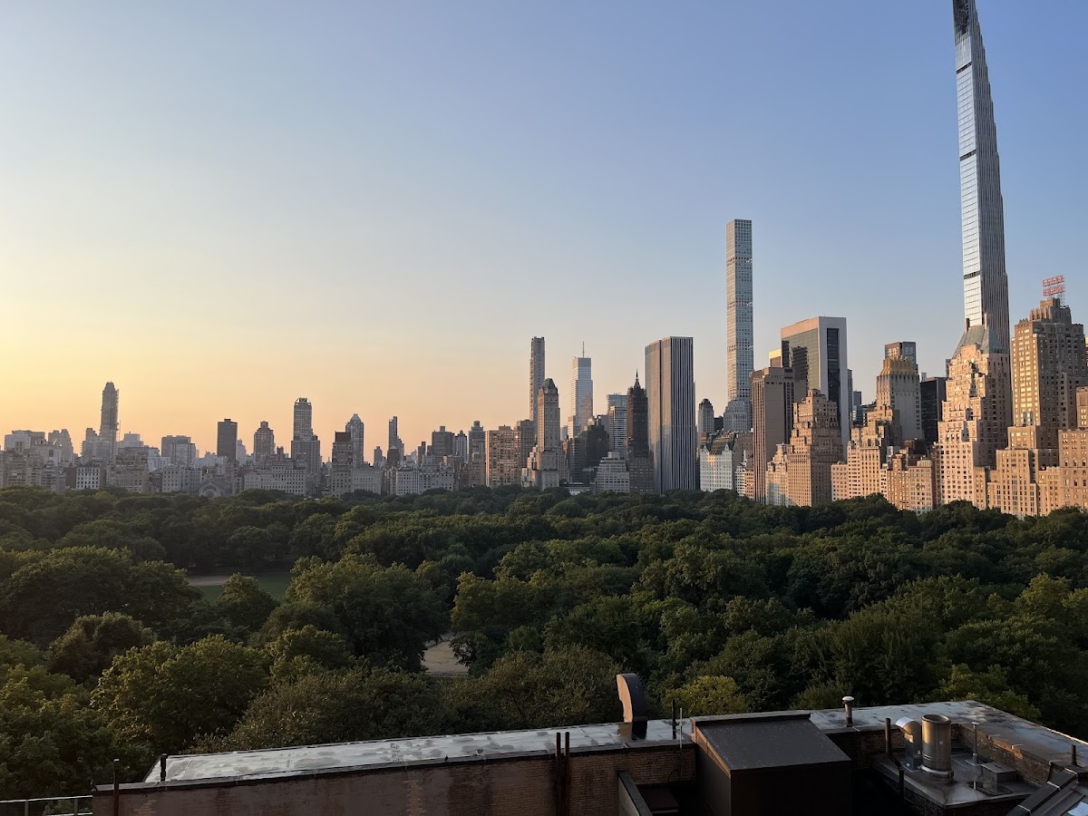 West Side YMCA - Photo 4